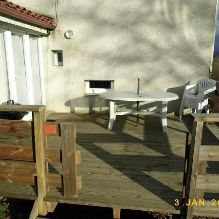 Vieille-Brioude Joli Petit T4 Confortable Au Bord De Leau מראה חיצוני תמונה