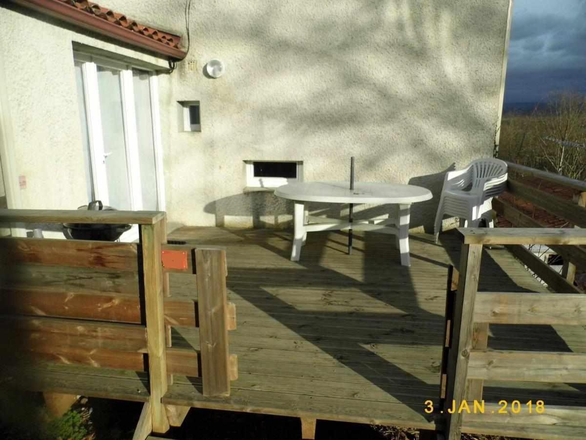 Vieille-Brioude Joli Petit T4 Confortable Au Bord De Leau מראה חיצוני תמונה